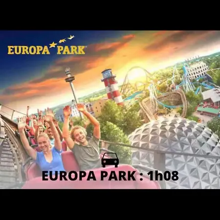 Three Borders דירה